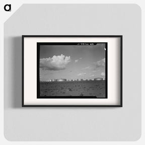 アートポスター-Oil tank farm near Odessa, Texas - ドロテア ラング Poster.