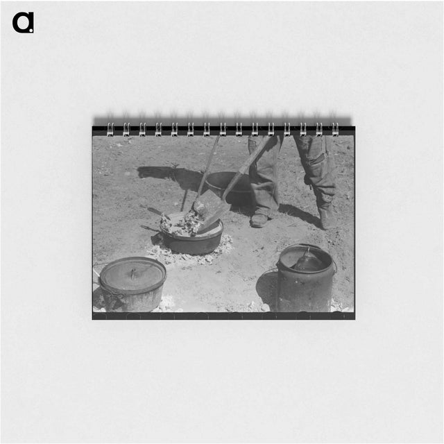 アートメモ帳-Placing Coals on Lid of Dutch Oven Near Marfa, Texas
 - ラッセル リー Memo.