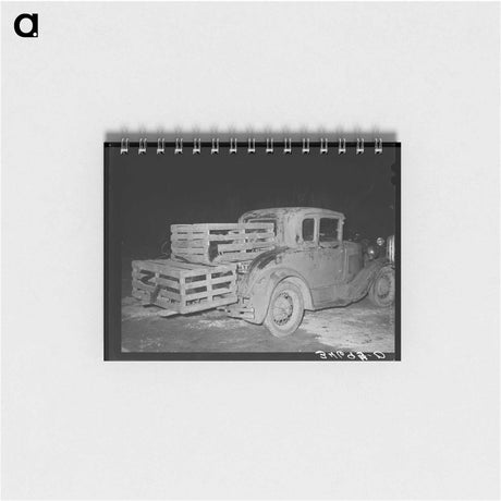 アートメモ帳-Automobile with Turkeys at Cooperative Poultry Warehouse
 - ラッセル リー Memo.