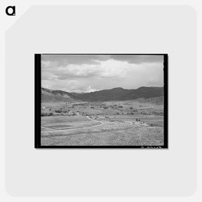 アートポストカード-The Valley of the Rio Costilla at Amalia
 - ラッセル リー Postcard.