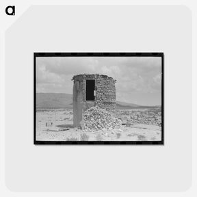 アートポストカード-Abandoned Edifice, U.S. 85, Near Hatch, New Mexico
 - ラッセル リー Postcard.