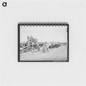 アートメモ帳-Road Workers Building a Bridge, Menard County, Texas
 - ラッセル リー Memo.