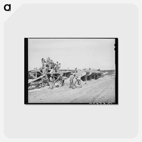 アートポストカード-Road Workers Building a Bridge, Menard County, Texas
 - ラッセル リー Postcard.