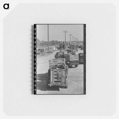 アートメモ帳-Trucks at San Angelo Stockyard
 - ラッセル リー Memo.