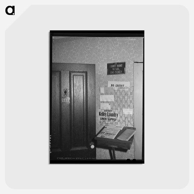 アートポストカード-Desk, Mail, etc. at the Portland Hotel
 - ラッセル リー Postcard.