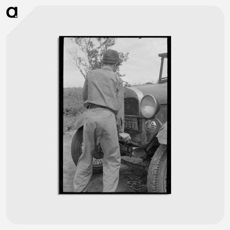 アートポストカード-Migrant Boy Preparing to Crank His Car, Muskogee, Oklahoma
 - ラッセル リー Postcard.