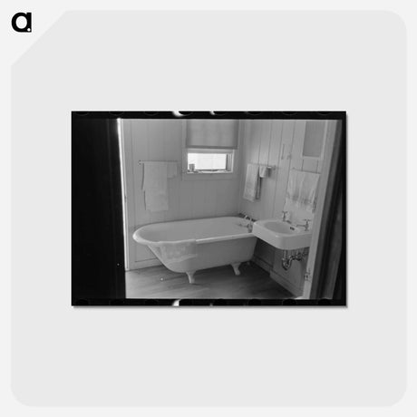 アートポストカード-Bathroom in Farmer's Home, Lake Dick Project, Arkansas
 - ラッセル リー Postcard.