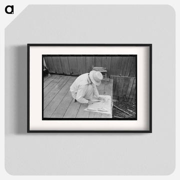 Man Cleaning Fish, Olga, Louisiana
 - ラッセル リー Poster.