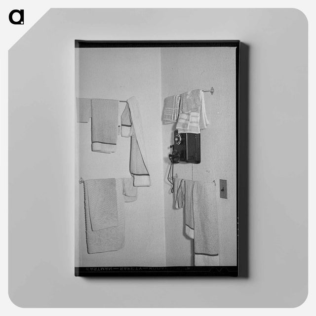 アートパネル-Towels in Boarding House
 - ラッセル リー Canvas.