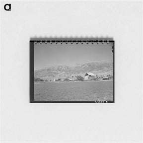 アートメモ帳-Hay Barn at Foot of Wasatch Mountains
 - ラッセル リー Memo.