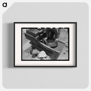 Gold Prospector at Pinos Altos
 - ラッセル リー Poster.