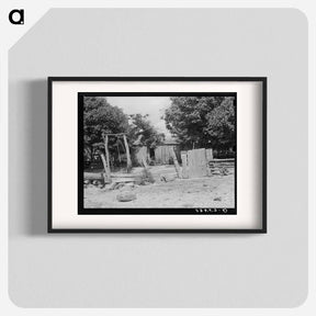 アートポスター-Backyard of Home of Indian Farmer, McIntosh County, Oklahoma
 - ラッセル リー Poster.