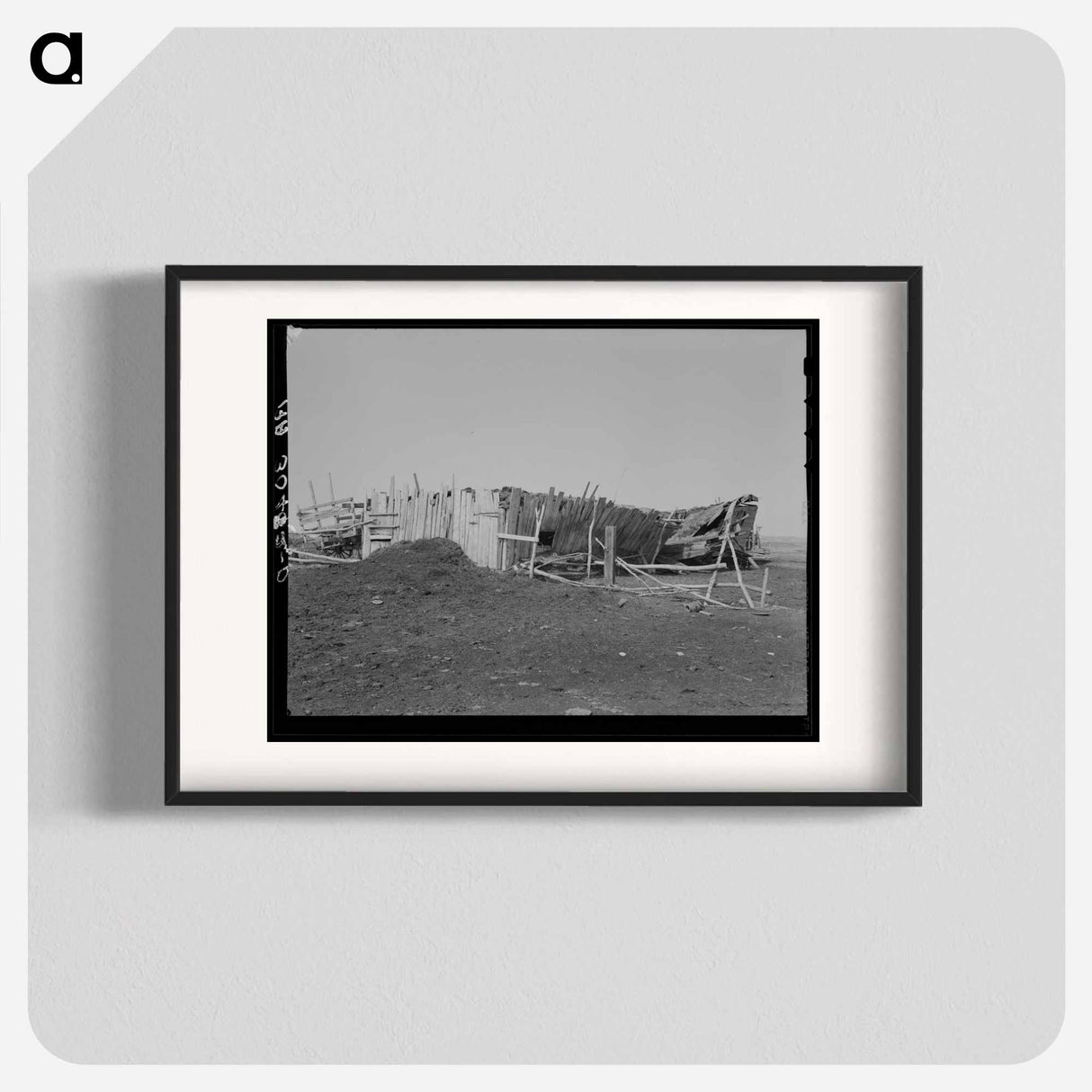 アートポスター-Barn Wrecked by Windstorm on E. Gorder's Farm, Williams County, North Dakota
 - ラッセル リー Poster.