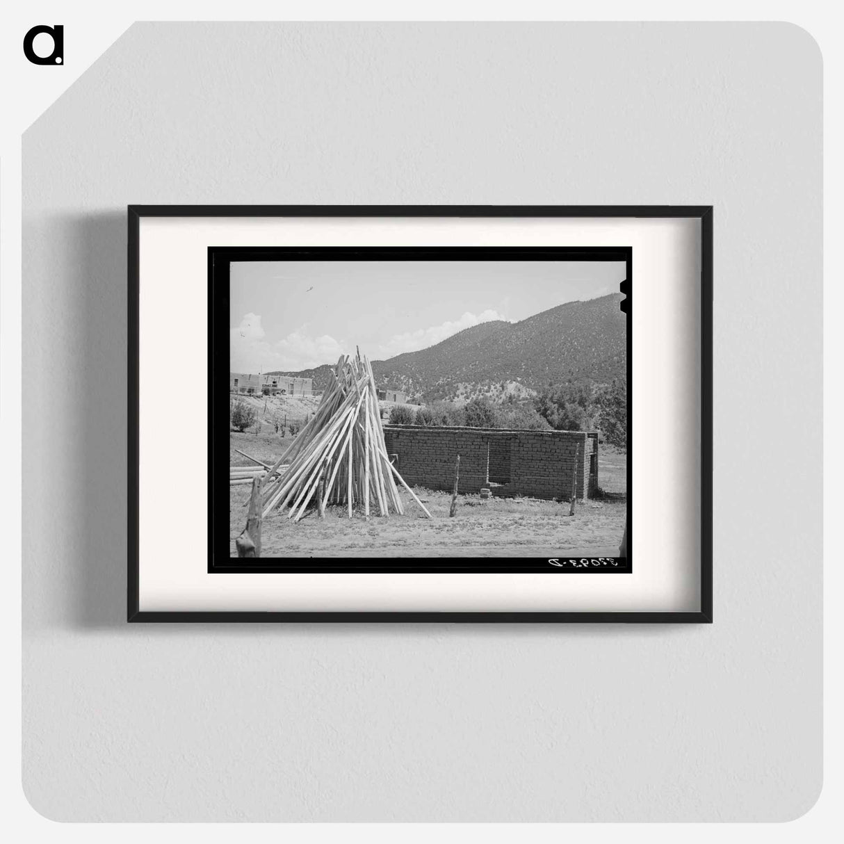 アートポスター-Adobe House Construction, Amalia, New Mexico
 - ラッセル リー Poster.