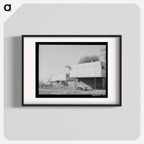 アートポスター-Apartment House, Yuba City FSA Camp
 - ラッセル リー Poster.