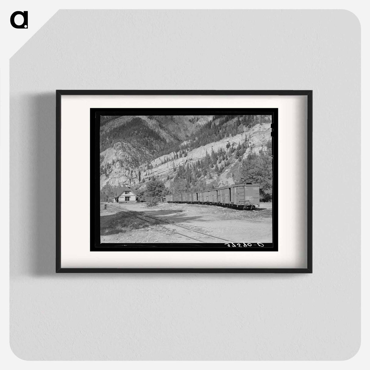 アートポスター-Railroad Station of the D.& R.G.W. Railroad at Ouray, Colorado
 - ラッセル リー Poster.