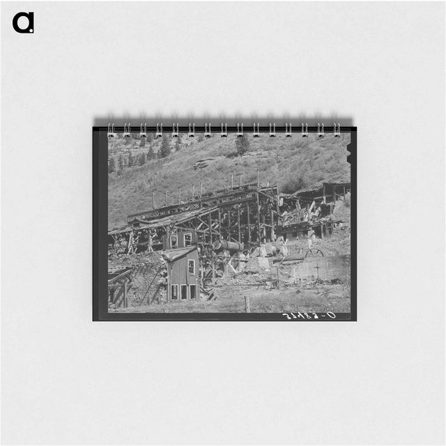 アートメモ帳-Remains of Old Gold Mill at Telluride, Colorado
 - ラッセル リー Memo.