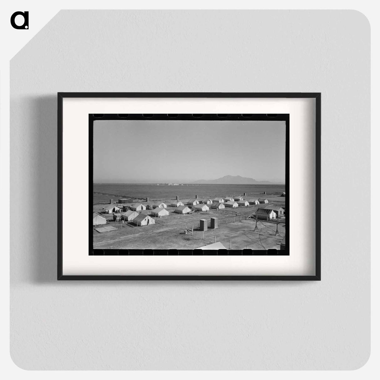 アートポスター-FSA Farmworkers Camp, Friendly Corners, Arizona
 - ラッセル リー Poster.
