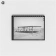 アートメモ帳-Hogs and Their Shelter at Casa Grande Valley Farms
 - ラッセル リー Memo.