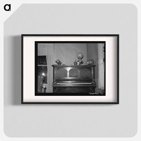 アートポスター-Piano in Fruit Farmer's Home
 - ラッセル リー Poster.