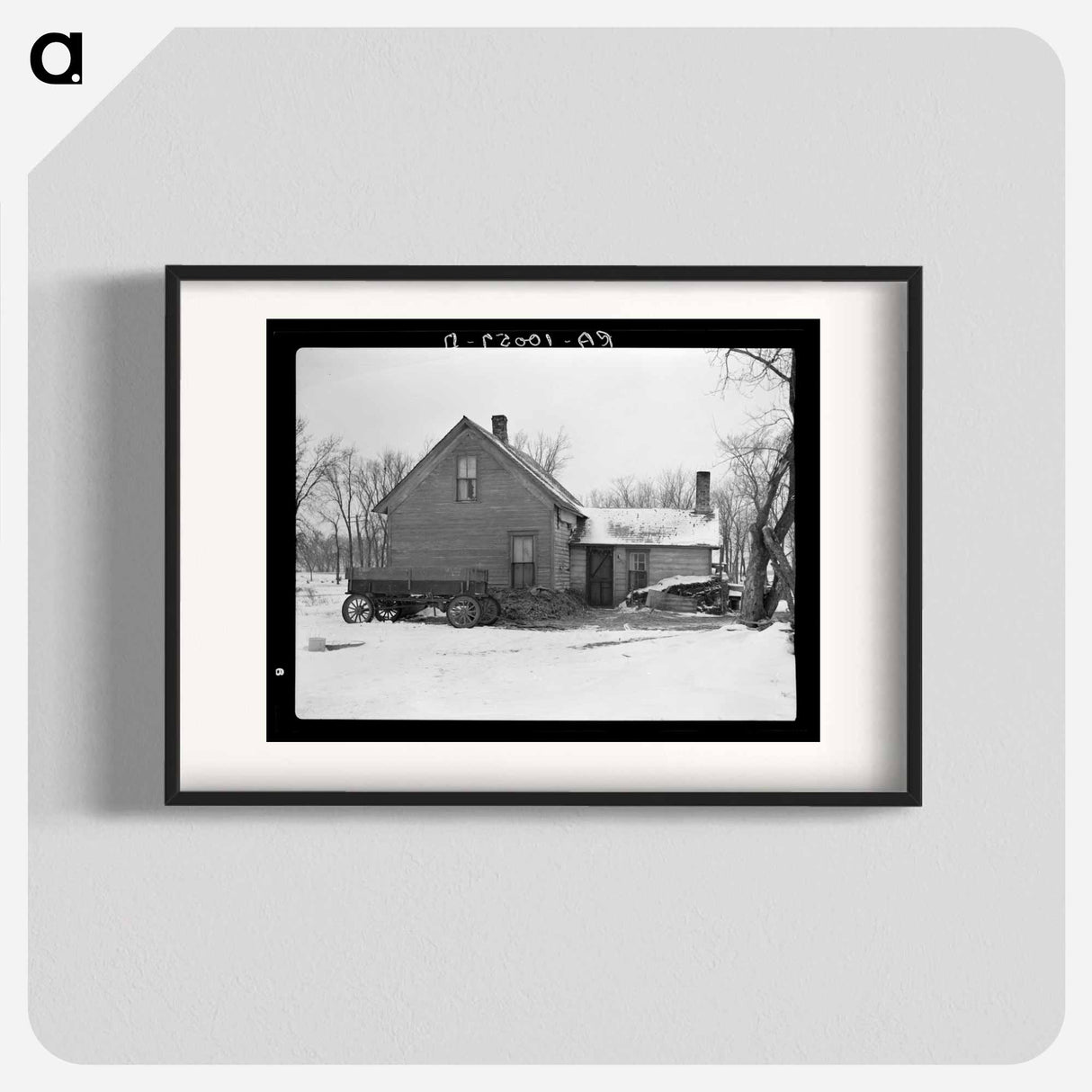 アートポスター-Iowa Farmhouse with Manure Bank
 - ラッセル リー Poster.