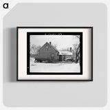 アートポスター-Iowa Farmhouse with Manure Bank
 - ラッセル リー Poster.