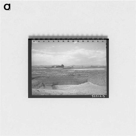 アートメモ帳-Corral of Farmer and Outlying Farming Country, Box Elder County, Utah
 - ラッセル リー Memo.