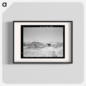 アートポスター-Chicken House and Cattle Barn on the William Helmke Farm
 - ラッセル リー Poster.