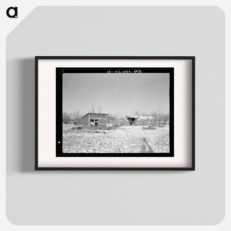 アートポスター-Chicken House and Cattle Barn on the William Helmke Farm
 - ラッセル リー Poster.