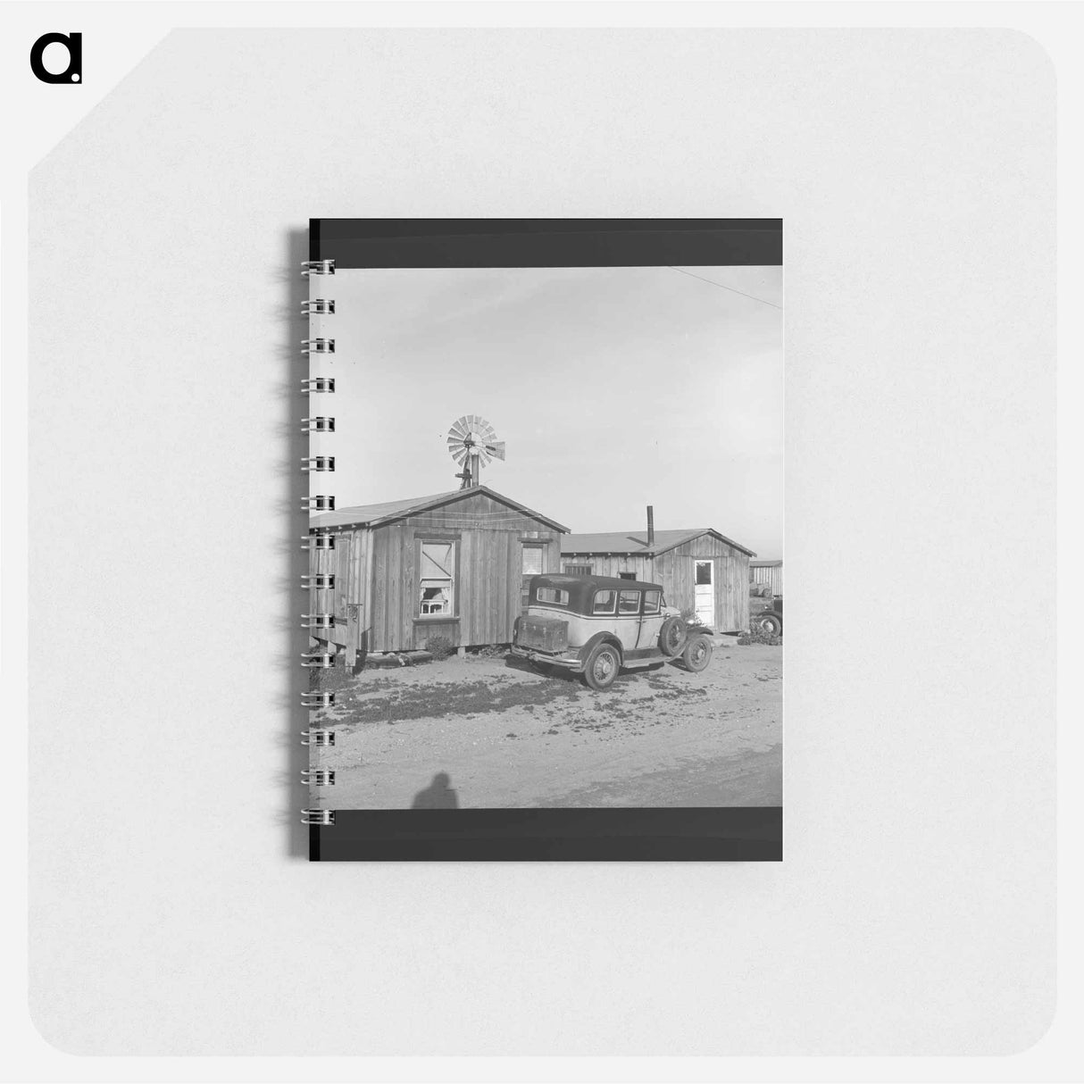 Untitled photo, possibly related to: Cabins which rent for ten dollars a month. Includes iron bed and electric lights. In Arkansawyers auto camp. Greenfield, Salinas Valley, California - ドロテア ラング Memo.