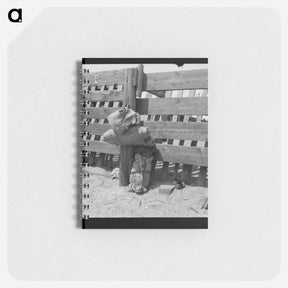 アートメモ帳-Bundles against cattle corrals by the railroad track - ドロテア ラング Memo.