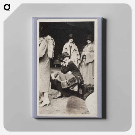 アートパネル-Women Wearing Cloche Hats
 - セントルイス美術館 Canvas.