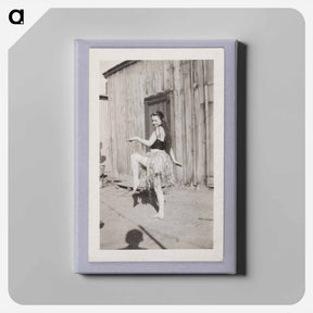 アートパネル-Woman Wearing a Grass Skirt
 - セントルイス美術館 Canvas.