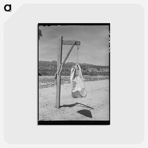 アートポストカード-Mail Bag at Farmhouse
 - ラッセル リー Postcard.